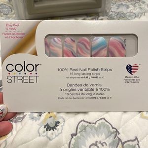 NEW, RETIRED SHADE - Cotton Candy Swirl Color Street Nails